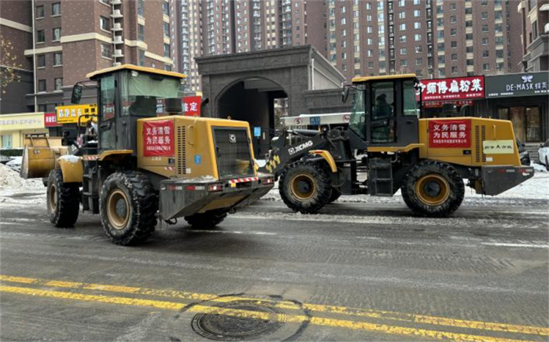 以雪為令    以“動(dòng)”制“凍”——拓安市政公司義務(wù)清雪力保暢通，護(hù)航群眾出行安全